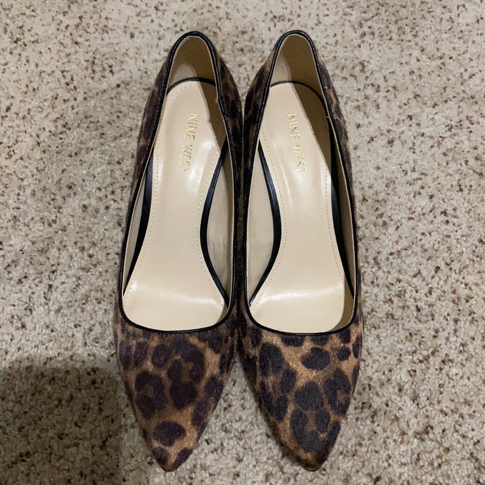 Nine West heels- never worn- SIZE 8.5